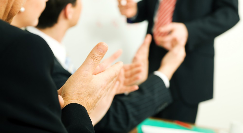 Kein Stress am Arbeitsplatz – Höflichkeit schafft gutes Arbeitsklima